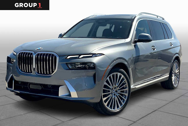 2025 BMW X7 xDrive40i