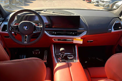 2025 BMW XM