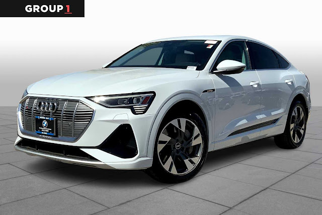 2022 Audi e-tron Sportback S line Premium