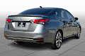 2022 Nissan Versa SR