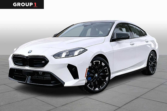 2026 BMW M235 xDrive M235 xDrive