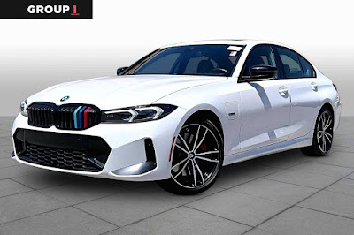 2023 BMW 330e