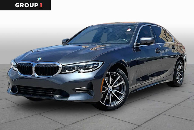 2022 BMW 330i 330i