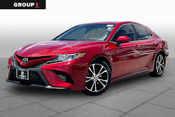 2020 Toyota Camry SE