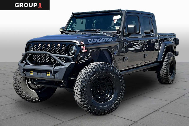2021 Jeep Gladiator Willys